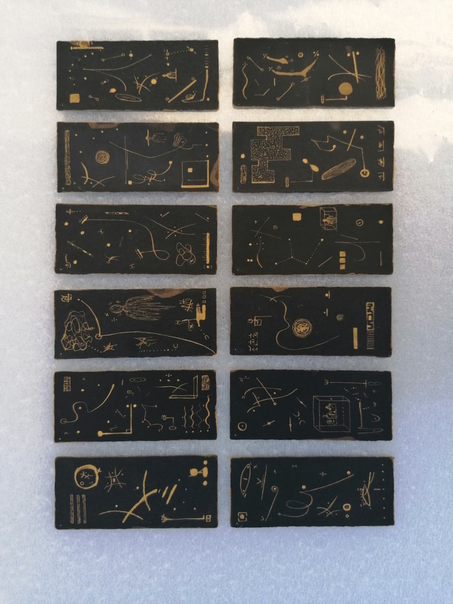 12 CARDS