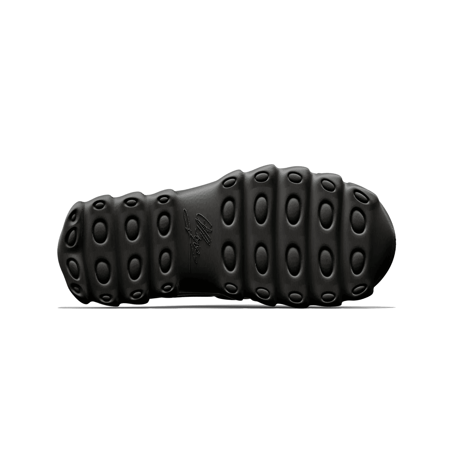 The lugged outsole of VIZE in black with the moulded signature